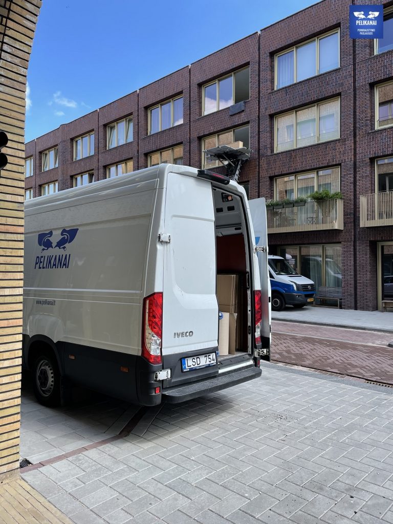 Perkraustymo profesionalai. Vilnius Amsterdamas